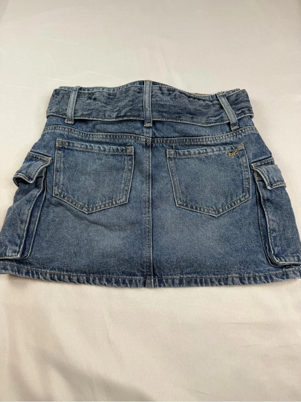 Justice Embroidered Denim Skirt in Blue with Gold Accent SZ 14